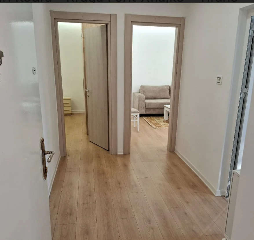 Tirane, jepet me qera apartament 1+1+Ballkon Kati 3, 60 m² 550 € (Dispanceria)