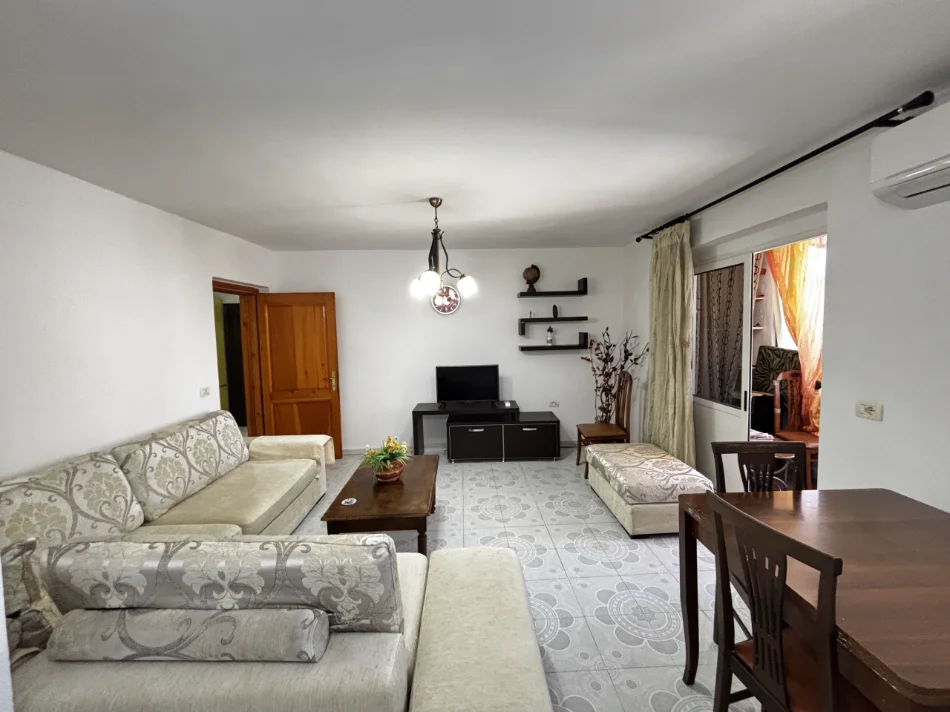 Durres, shitet 1+1 , 65 m² (Spitali)