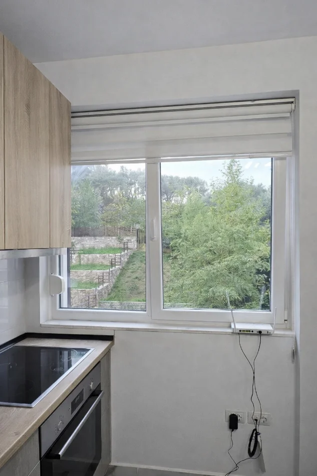 Tirane, jepet me qera apartament 2+1+Ballkon Kati 3, 83 m² 650 € (Liqeni i Thate, Tirane)