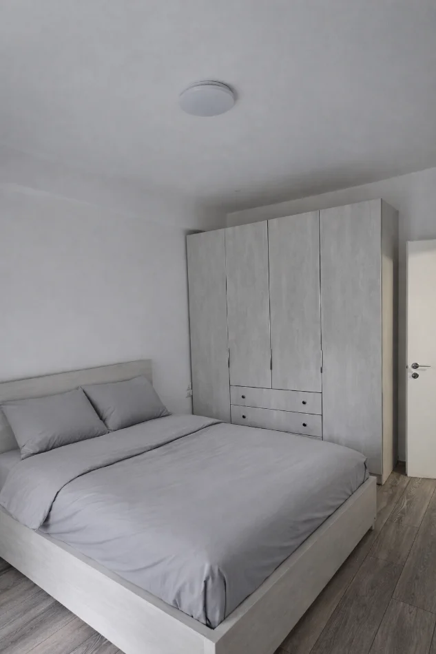 Tirane, jepet me qera apartament 2+1+Ballkon Kati 3, 83 m² 650 € (Liqeni i Thate, Tirane)