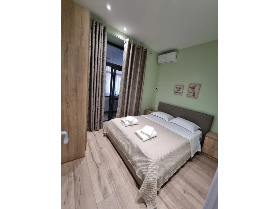 Tirane, jap me qera apartament 1+1+Aneks+Ballkon Kati 1, 53 m² 750 € 