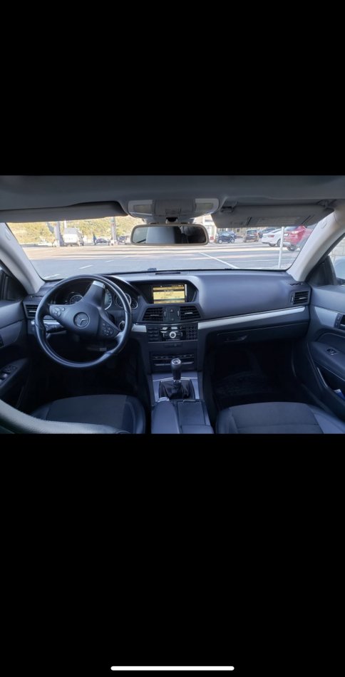 Elbasan, shes makine Nafte, e bardhë manuale Kondicioner 220000 km 6,500 €