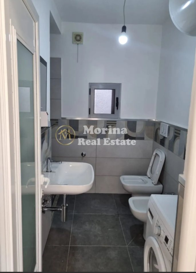 Tirane, jepet me qera apartament 2+1 Kati 2, 80 m² 650 € (Rruga Riza Cerova)