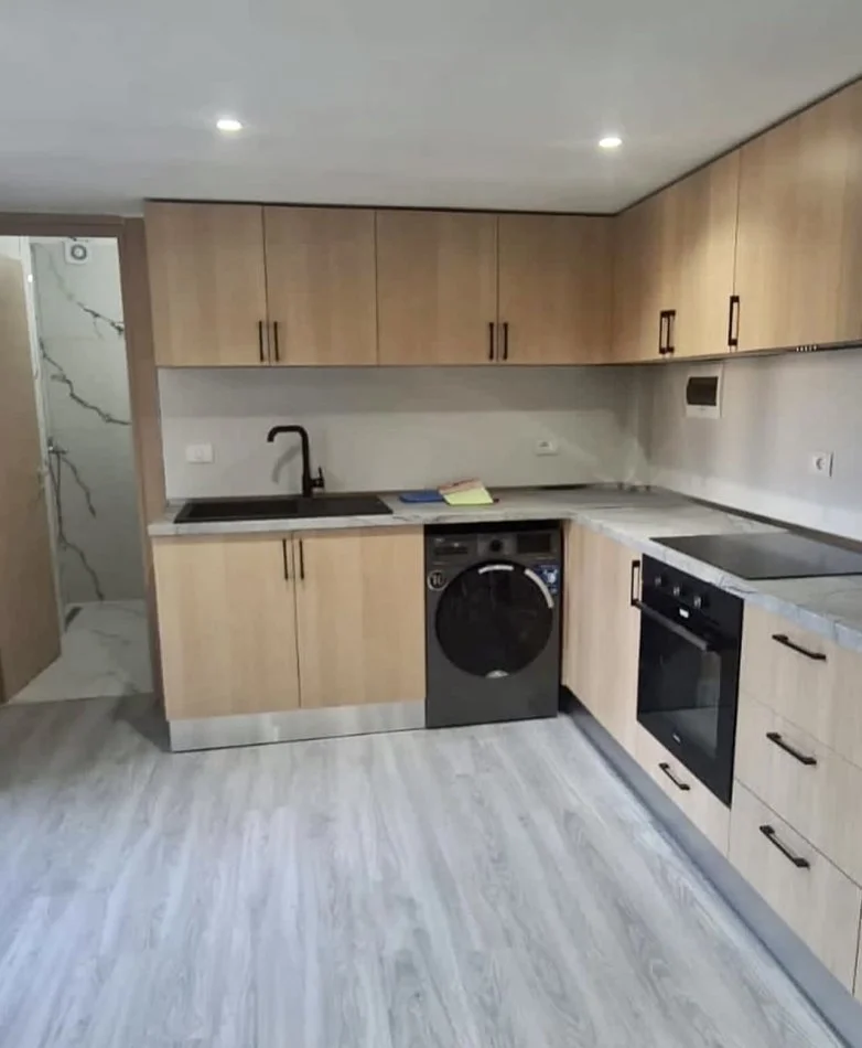 apartament 2+1+Aneks Kati 1, 80 m² (Kompleksi FZ, Liqeni i Thate)