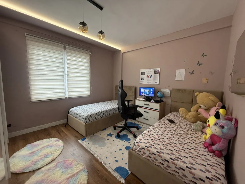 Tirane, shes apartament 3+1+Ballkon Kati 9, 122 m² 248.000 € 