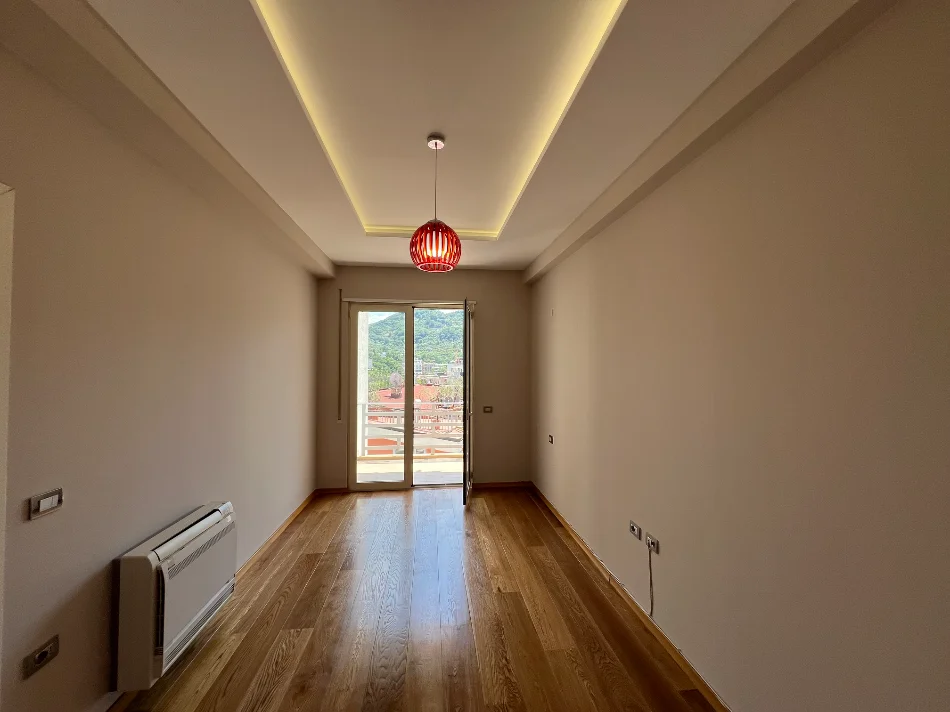 Tirane, shitet apartament 2+1+Ballkon Kati 4, 96 m² 262.000 € 