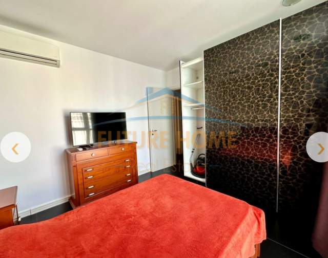 Tirane, jepet me qera apartament duplex 3+1+A+BLK Kati 4, 100 m² 1.200 Euro (Komuna e Parisit)