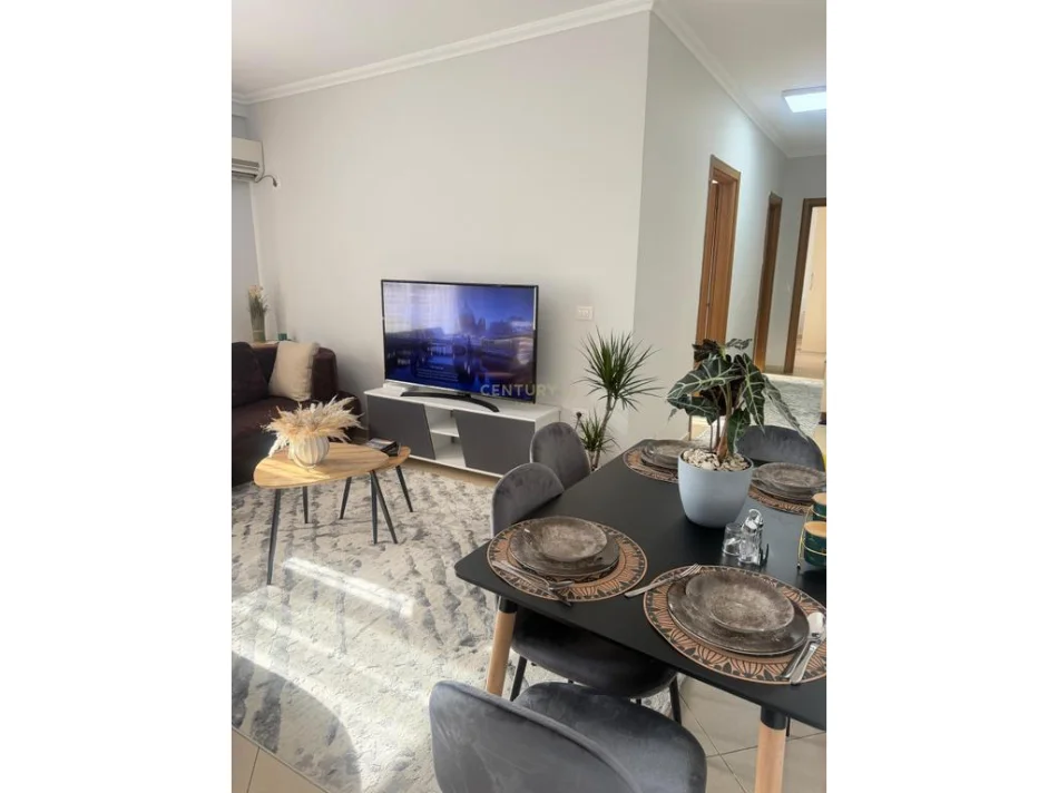 Tirane, shes apartament 2+1 Kati 5, 108 m² 245.000 € (Jordan Misja)
