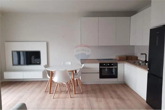 Tirane, jepet me qera apartament 2+1+BLK Kati 2, 95 m² 800 Euro (Kodra e Diellit)