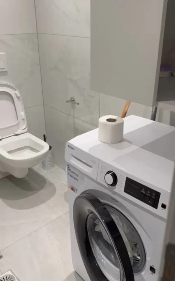 Sarande, shitet apartament 2+1+Ballkon Kati 1, 90 m² 140.000 € (Prane Portit Sarande)