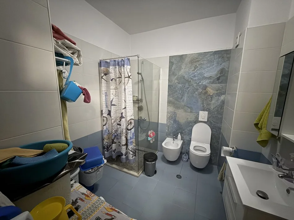 Tirane, shitet apartament 3+1+2+🅿️, 134 m² 179.000 € (Fresk)