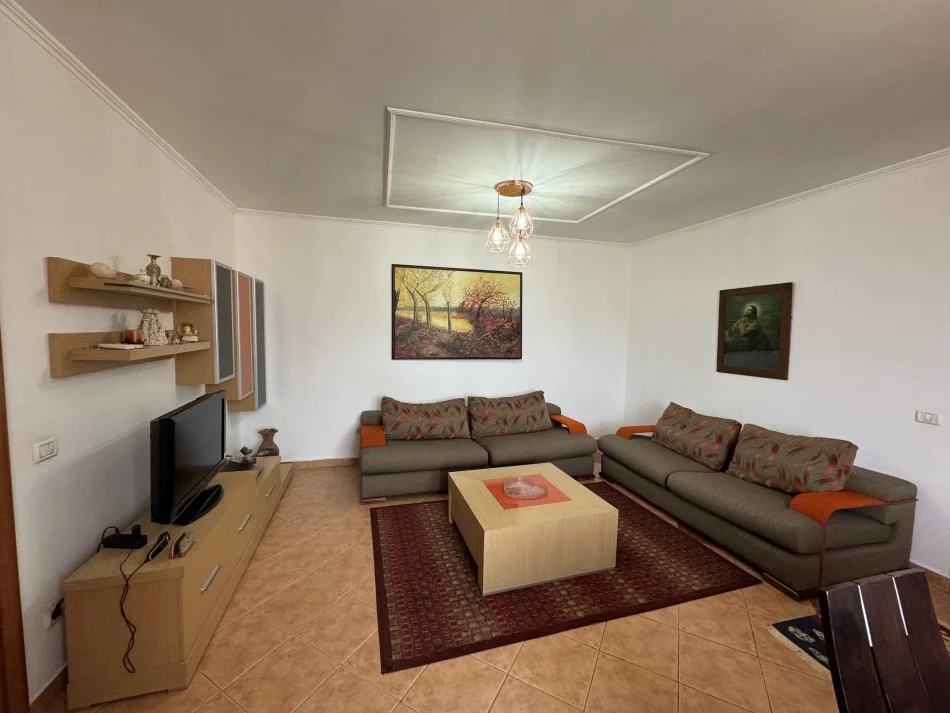 Tirane, jepet me qera apartament Kati 9, 107 m² 500 € 