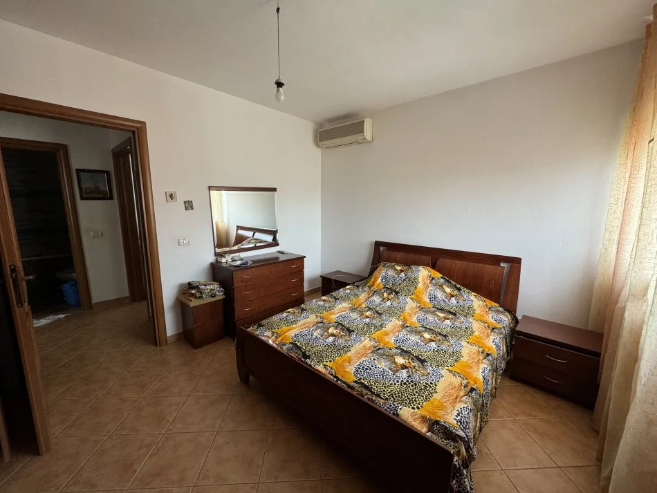 Tirane, jepet me qera apartament Kati 9, 107 m² 500 € 