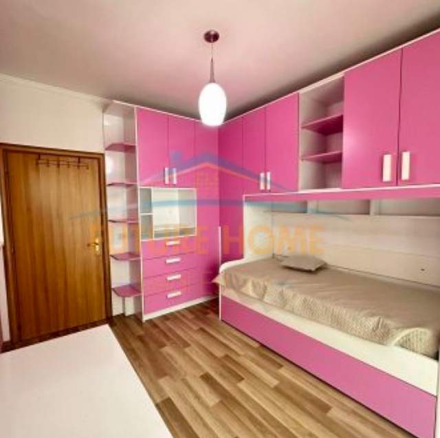 Tirane, shitet apartament 2+1 Kati 4, 87 m² 125.000 Euro (Kodra e Diellit. Eleonor)