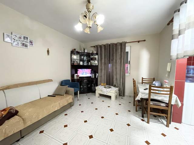 Durres, shitet apartament 2+1+A+BLK Kati 4, 80 m² 62.000 Euro (Fusha e reres lagja 18)