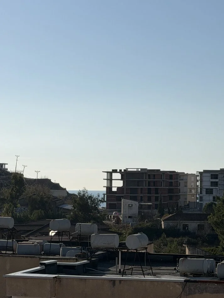 Durres, shitet apartament 2+1+Ballkon Kati 7, 100.000 € (Cezma e ferres)