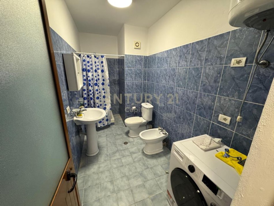 Tirane, jepet me qera apartament 1+1 Kati 5, 69 m² 500 € (Don Bosko)