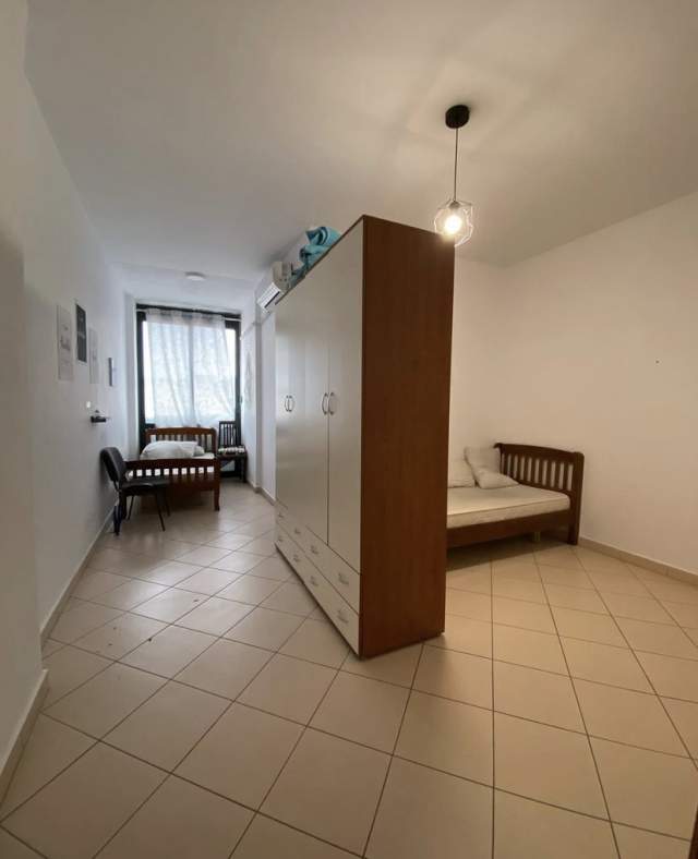 Tirane, jepet me qera apartament 2+1+BLK Kati 10, 115 m² 500 Euro (Rruga kavajes)