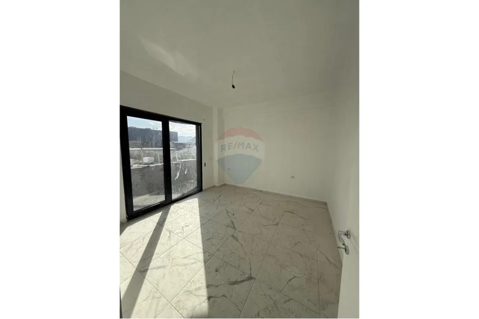 Tirane, shitet apartament 2+1 Kati 4, 108 m² 165.000 € (SHITET APARTAMENT 2+1+2 OASIS RESIDENCE!)
