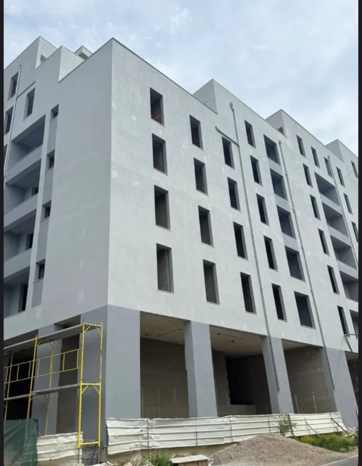 Tirane, apartament 2+1 Kati 5, 111 m² 172.000 € (Rruga Zhegu prane ish-burgu grave Ali Demi)