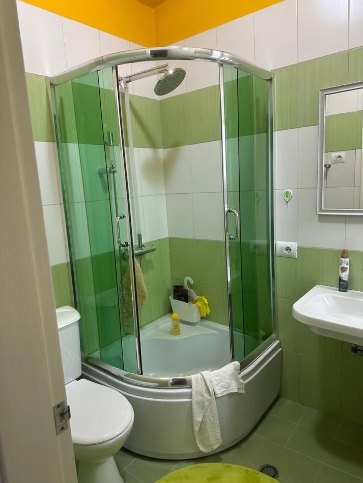 Tirane, shitet apartament 2+1+Aneks+Ballkon Kati 4, 95 m² 145.000 € (Xhamia e Arte)