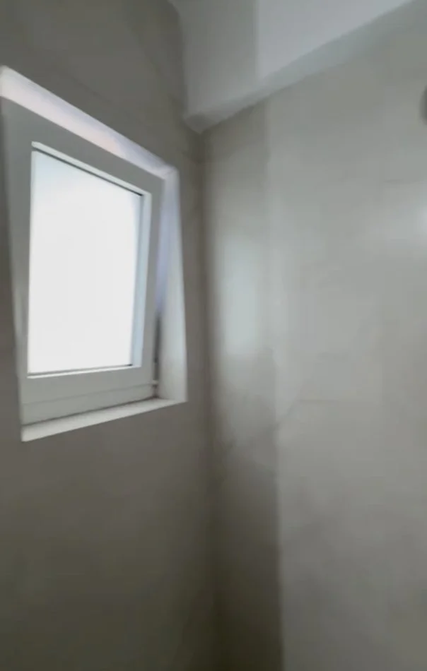 Tirane, shitet apartament 1+1 Kati 2, 61 m² 85.000 € 