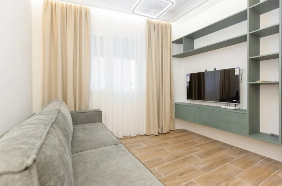 Tirane, jepet me qera apartament 1+1+Ballkon Kati 3, 50 m² 500 € (River Residence, Astir)