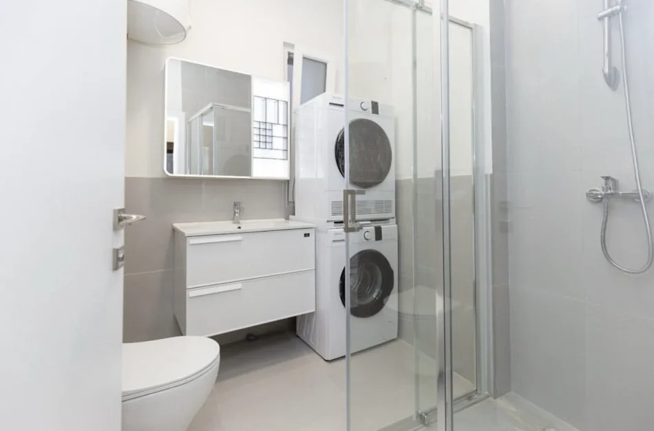 Tirane, jepet me qera apartament 1+1+Ballkon Kati 3, 50 m² 500 € (River Residence, Astir)