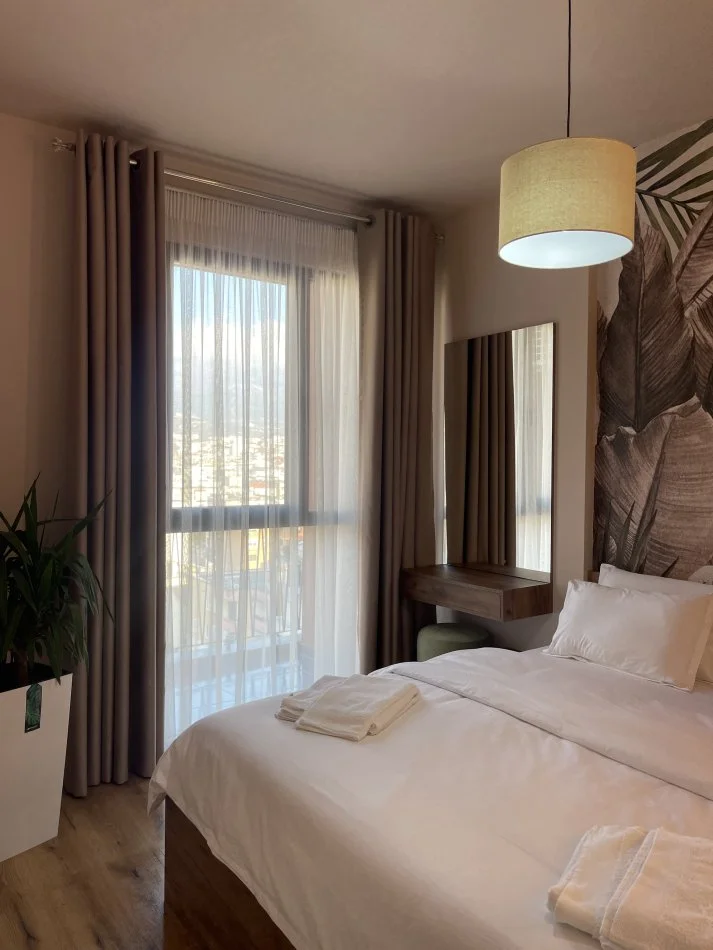 Tirane, jepet me qera apartament 1+1+Aneks+Ballkon Kati 7, 70 m² 600€ (Kompleksi ASL tek QSUT)