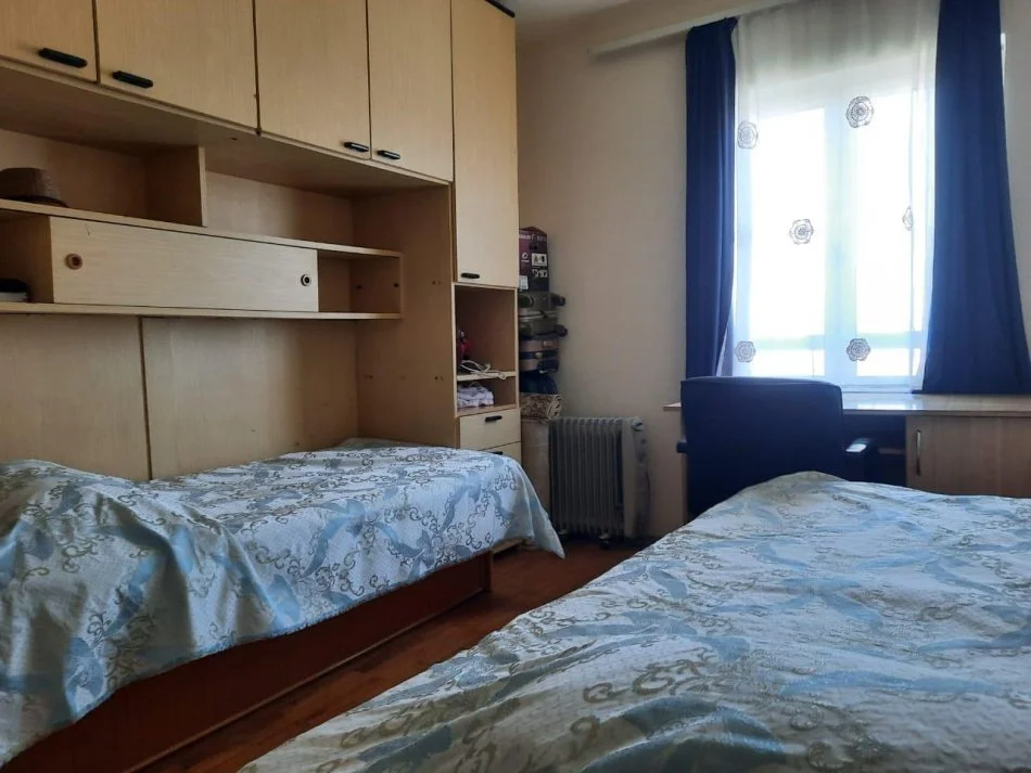 Tirane, jepet me qera apartament 2+1 Kati 9, 100 m² 500 € (Laprake ,Zoja e Keshillit te Mire)