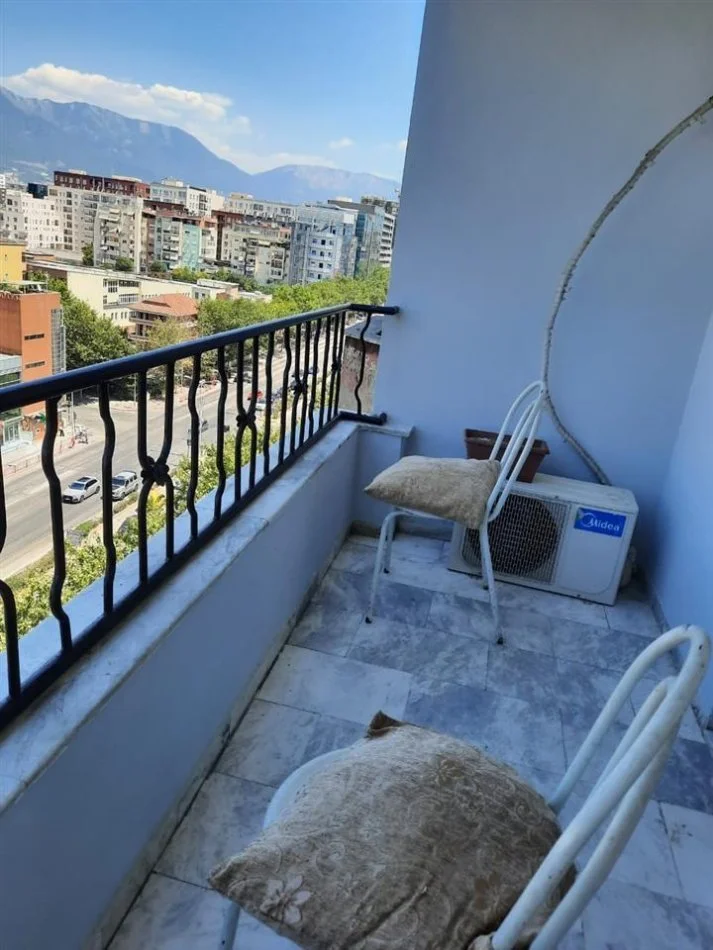 Tirane, jepet me qera apartament 2+1 Kati 9, 100 m² 500 € (Laprake ,Zoja e Keshillit te Mire)