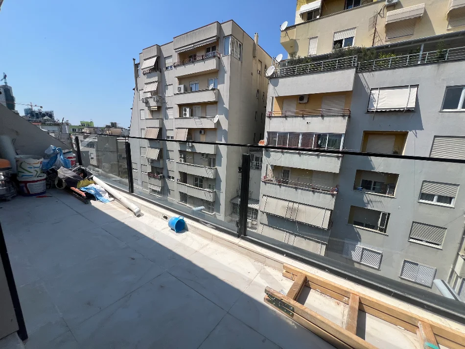 Tirane, shes apartament 1+1+Aneks+Ballkon Kati 6, 65 m² 190.000 € (Shallvaret)