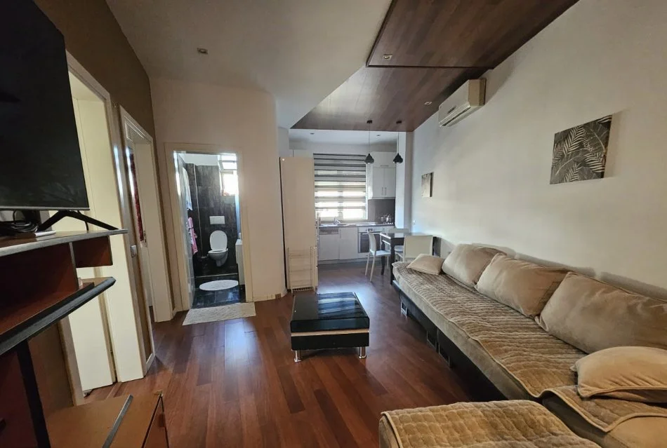 Tirane, jepet me qera apartament 2+1 Kati 3, 73 m² 600 € (Siri Kodra ,Gega Oil)