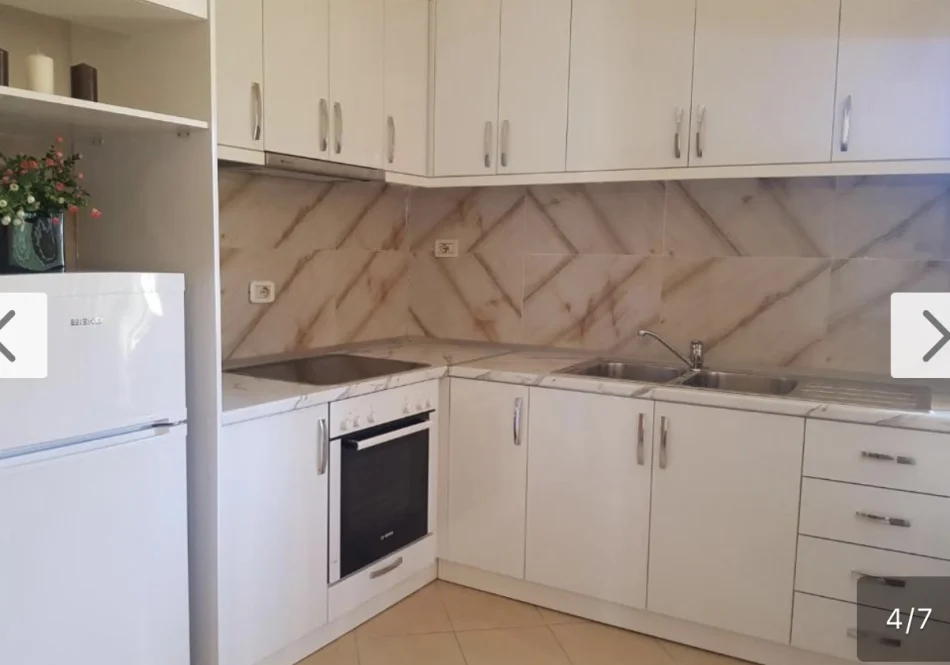 Vlore, jap me qera ditore apartament 2+1+Ballkon Kati 2, 60€