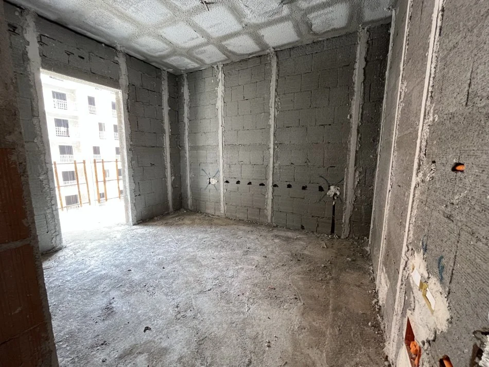 Tirane, shitet , 82,400 € 