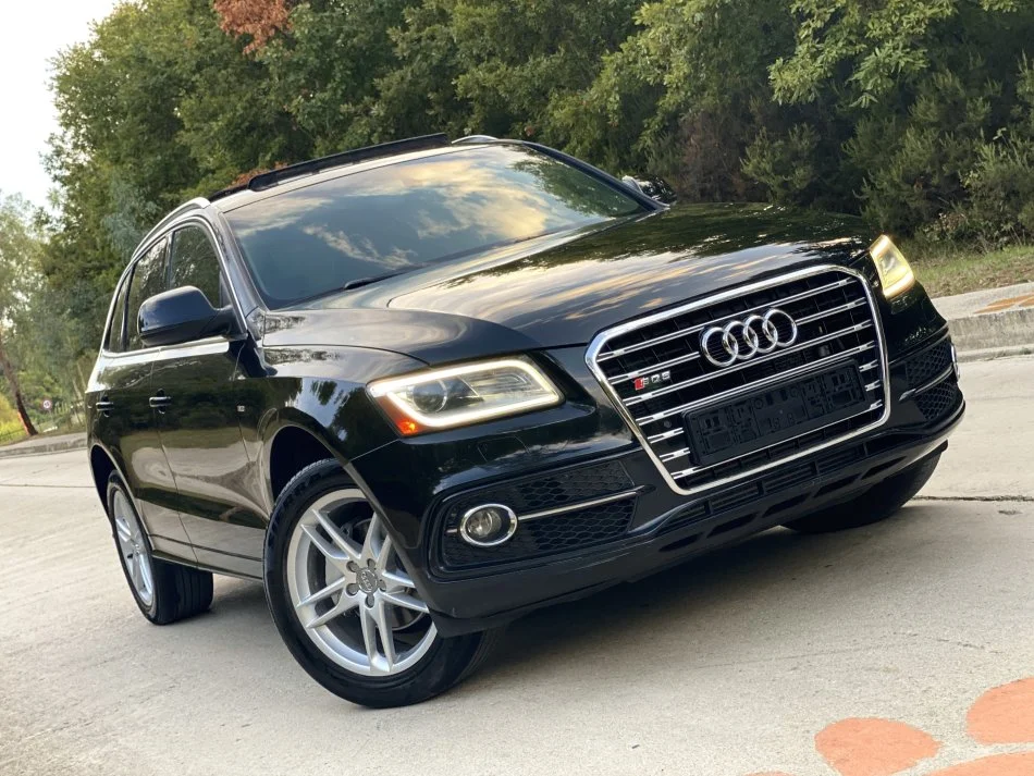 Tirane, shes makine Audi q5 premiun plus Benzin, blu e errët automatik Klima