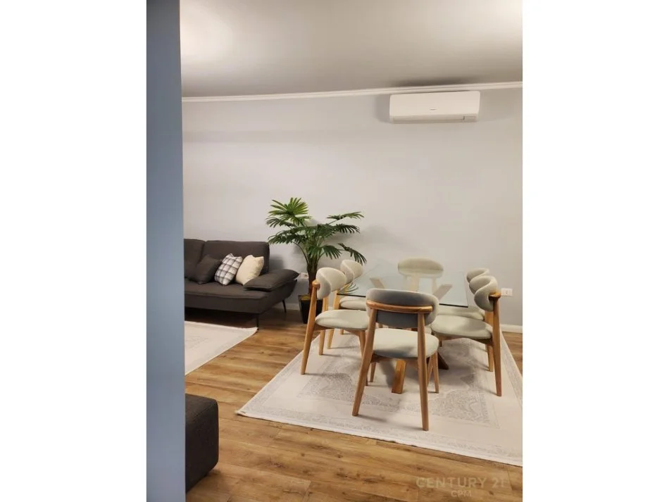 Tirane, jepet me qera apartament 2+1 Kati 3, 116 m² 1.500 € 