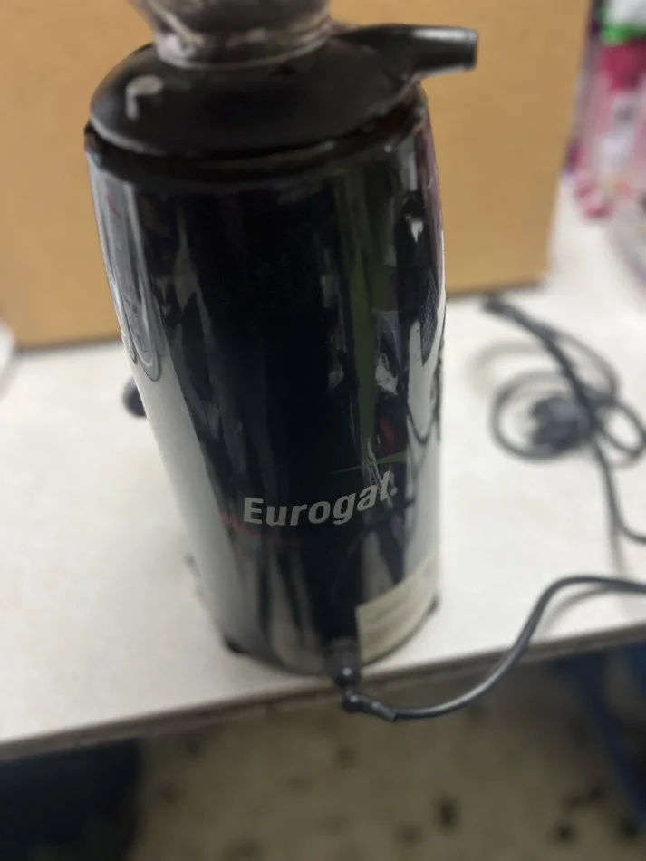 Tirane, ofroj Makine kafeje | Ekspres Mulli për kafe ekspresi (profesional)