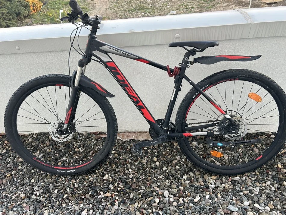 Tirane, shes biciklete ideal e zeze 220 €