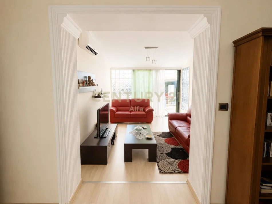 Tirane, shes apartament 2+1+Aneks+Ballkon Kati 2, 82 m² 152.000 € 