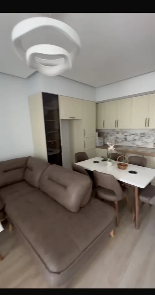 Tirane, shitet apartament 3+1+Ballkon Kati 4, 127 m² 140.000 € (Univers City Okazion 1100€/m2 I mobiluar)