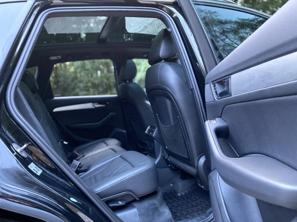 Tirane, shes makine Audi S-Line Benzin, e zeze automatik Klima