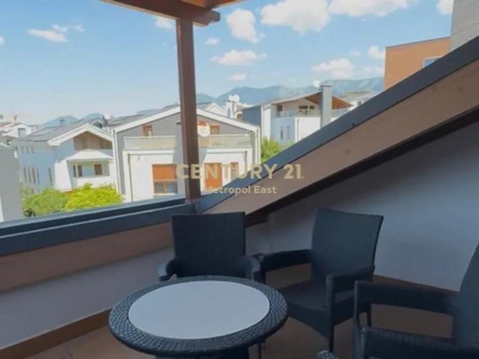 Tirane, shes Vile Vile 3 Katshe Kati 3, 335 m² 550.000 € 