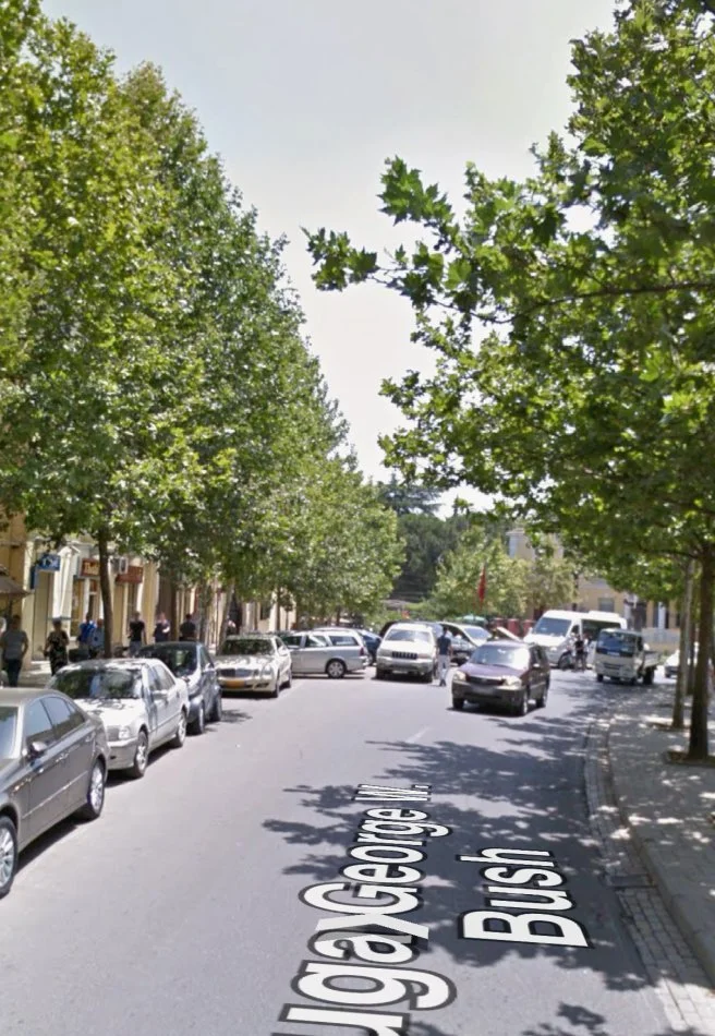 Tirane, shes apartament 2+1+Ballkon Kati 4, 120 m² 330.000 € (Rruga Jeronin Derada)