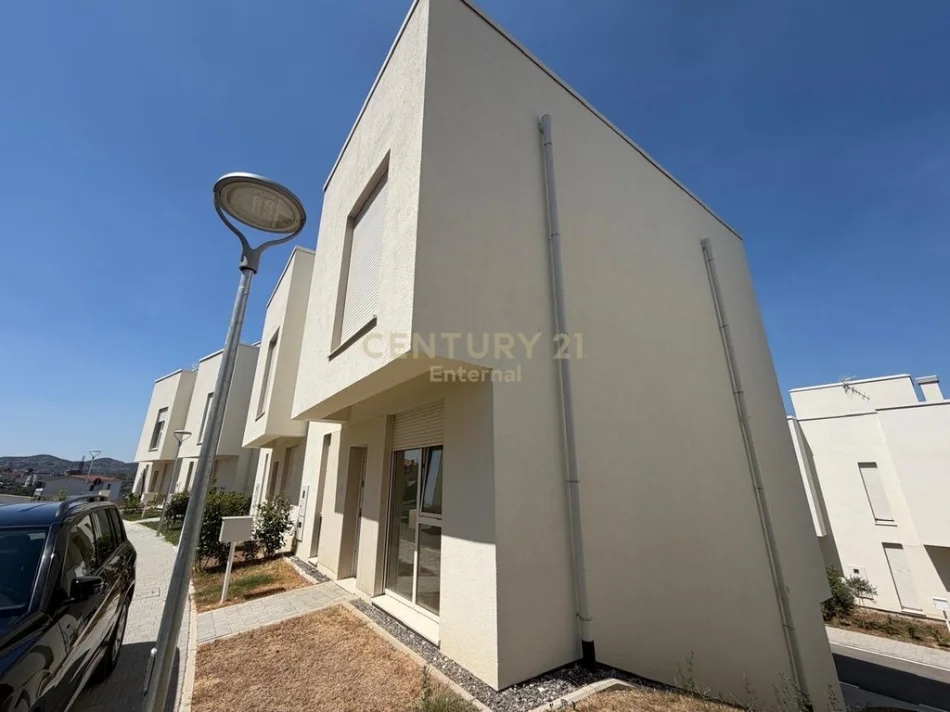 Tirane, shes Vile Vile 2 Katshe Kati 2, 279 m² 410.000 € (Aba residence)