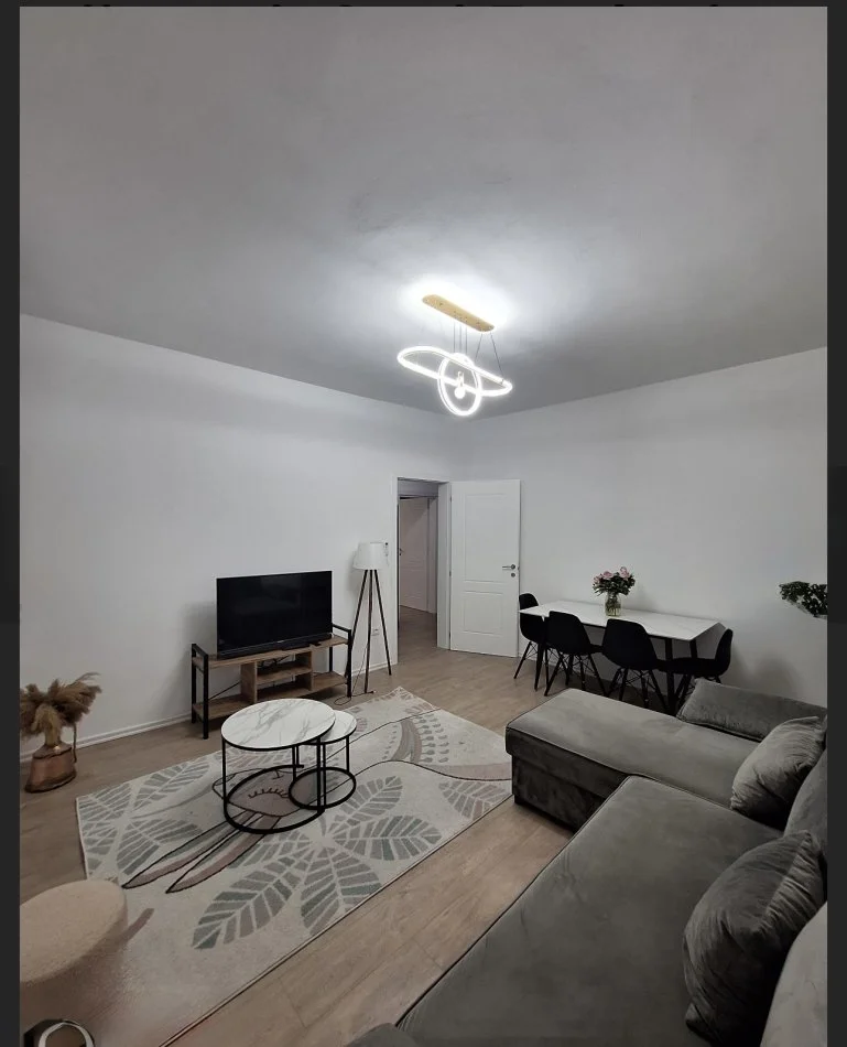 Tirane, jepet me qera apartament 1+1 Kati 1, 60 m² 500 € 