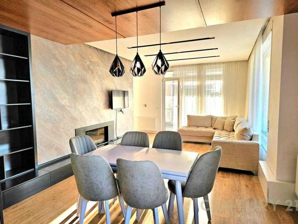 Tirane, jepet me qera apartament 3+1+Aneks+Ballkon Kati 3, 145 m² 1.000 € 