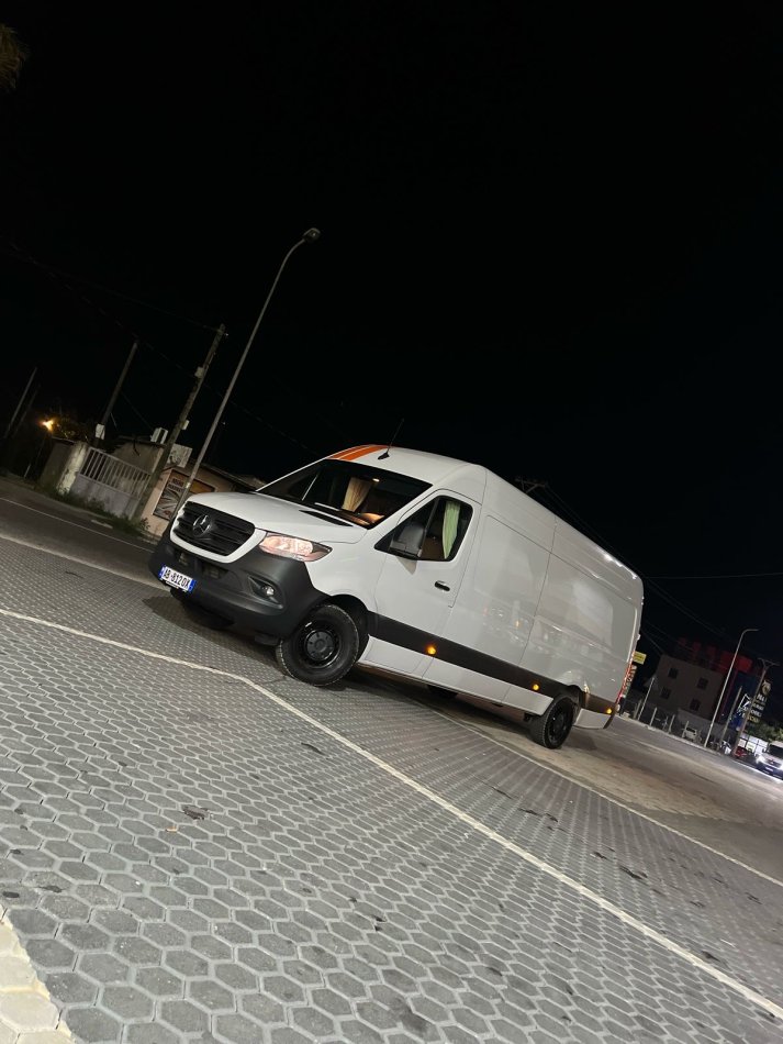 Tirane, - Transport mallrash mobiljesh zyrash  AAA Marjusi