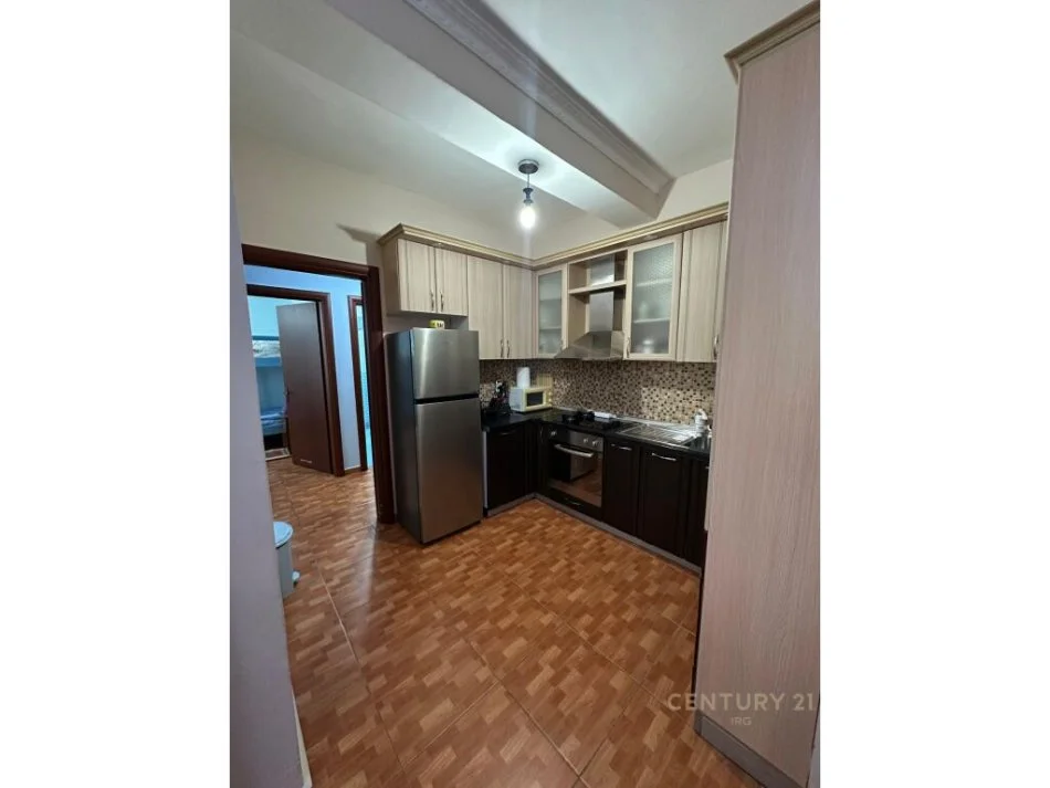 Tirane, shitet apartament 2+1 Kati 5, 115 m² 139.000 € (Rruga Hamdi Lika)