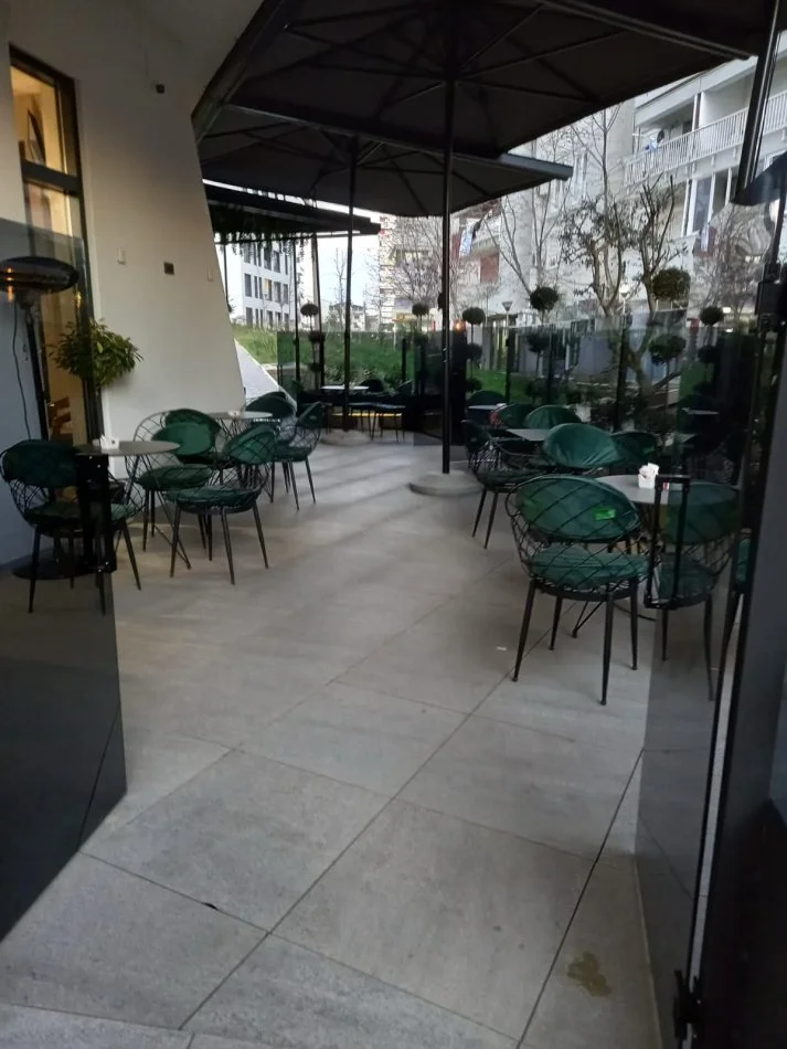 Tirane, jepet me qera shtepi 1 Katshe Kati 0, 261 m² 1.600 € (Rruga Ndre Mjeda)